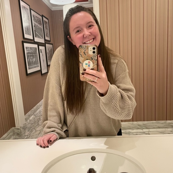 Meet your Posher, Casey - Picture 1 of 1